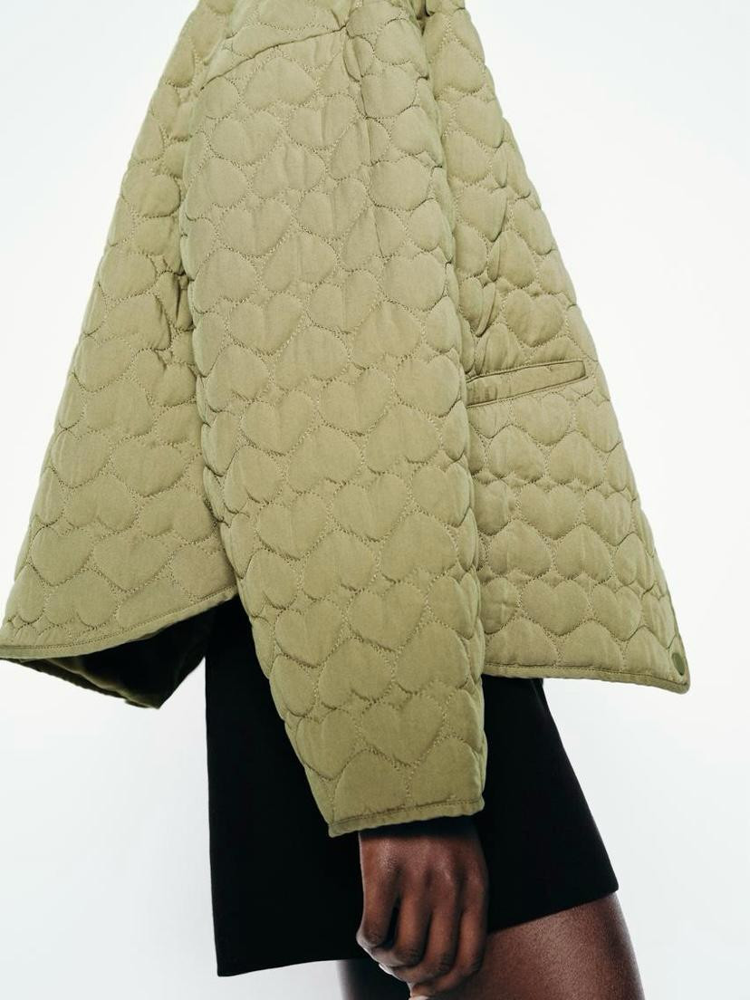 Chaqueta acolchada corazones