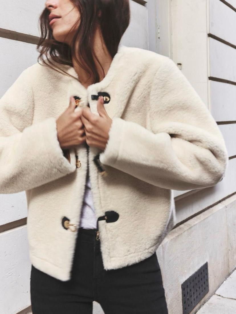 Cazadora de borreguit beige