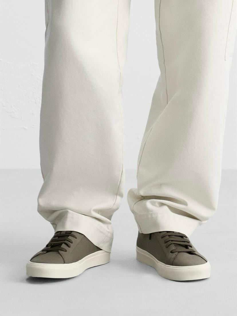 Zapatillas con cordones