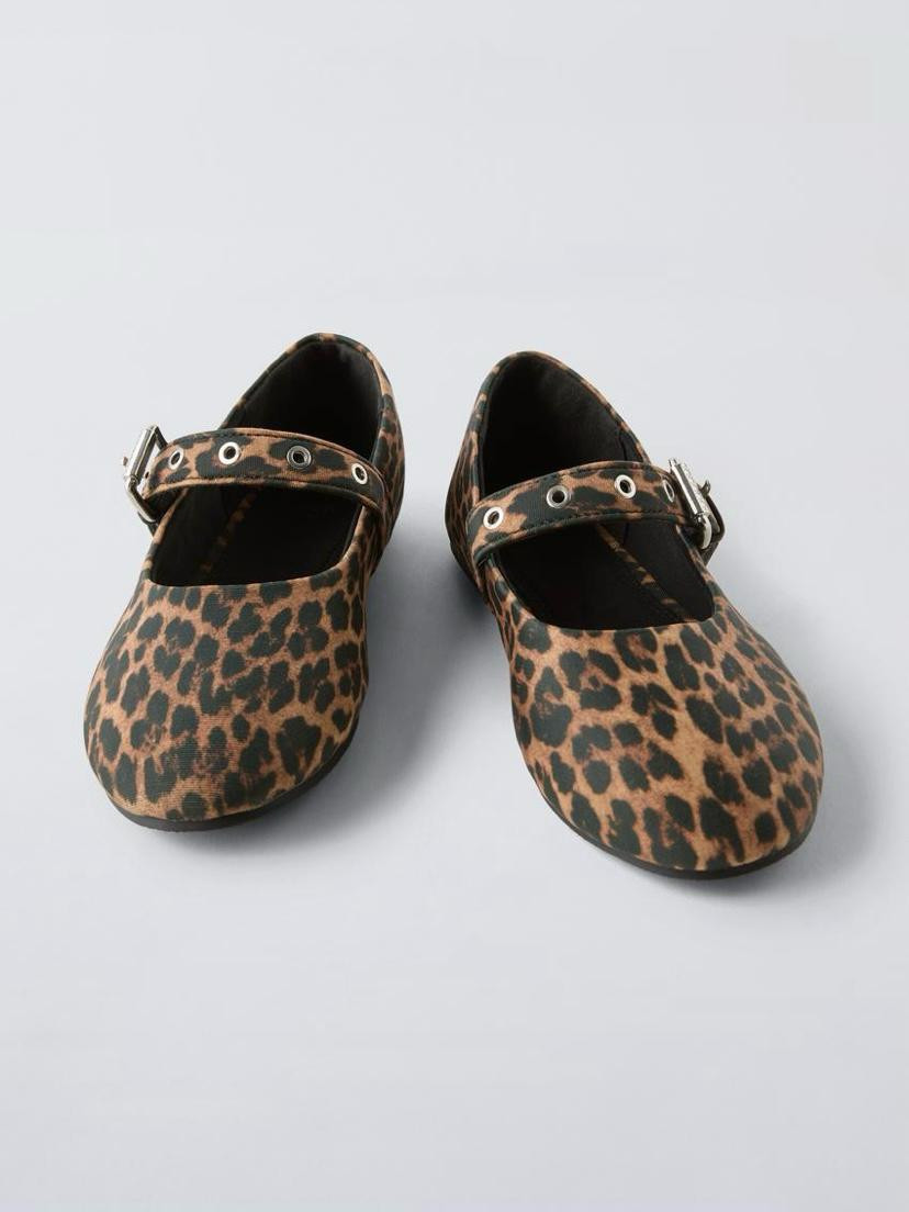 Bailarinas con hebilla leopardo