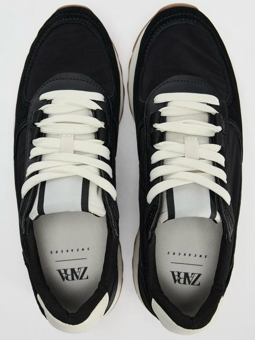 Zapatillas deportivas negras